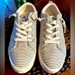 ROXY SHEILAHH SNEAKERS